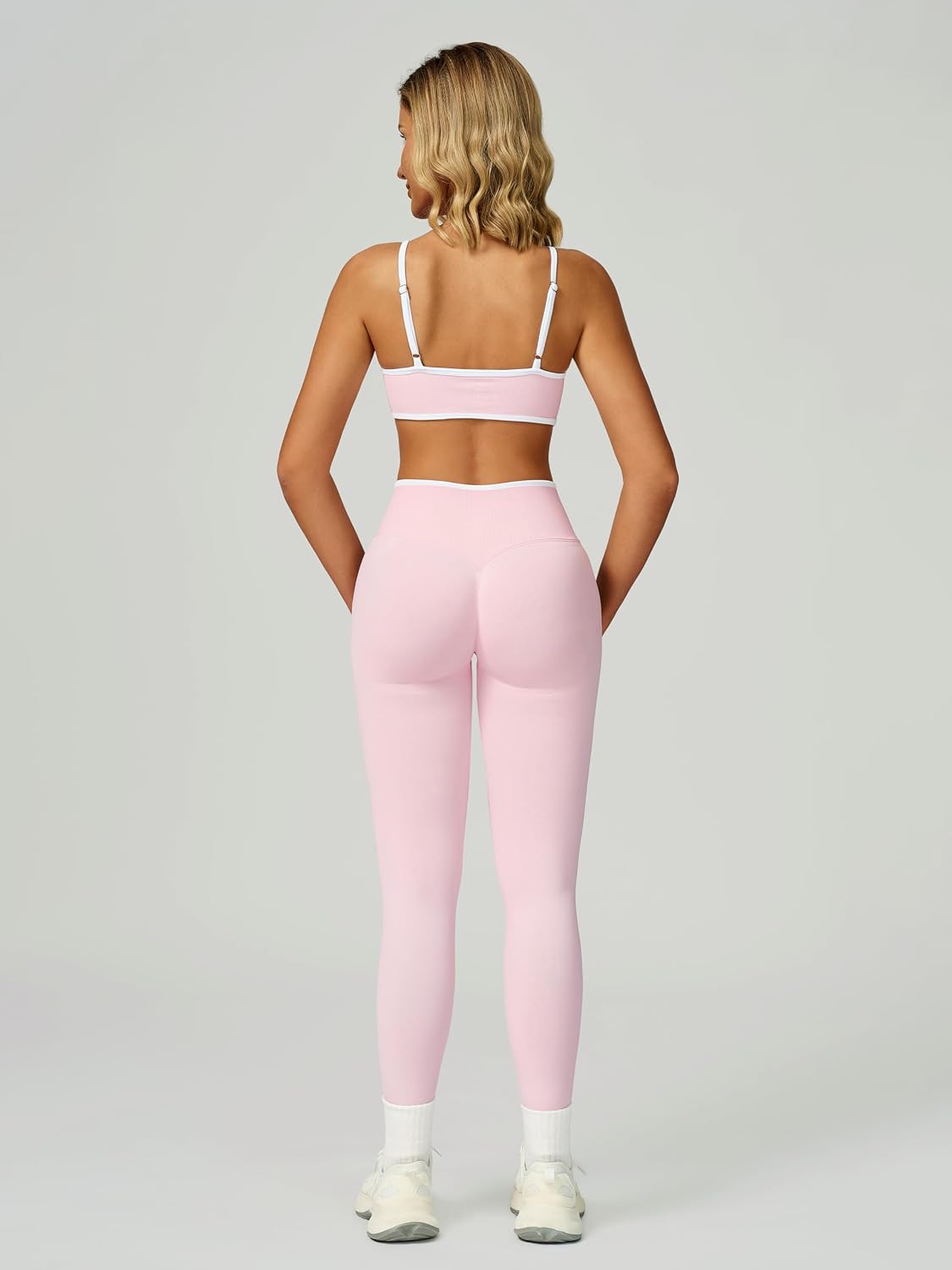 Womens 2 Piece Workout Sets Seamless Color Block Sports Bra Scrunch Butt Lifting High Waist Leggings Gym Set